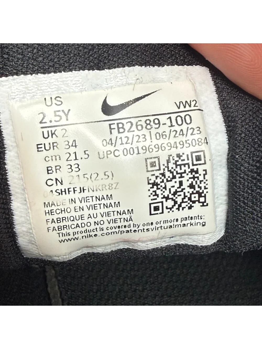 Nike Air Zoom Crossover 2 Mid White Metallic Gold - FB2689-100 Youth Size 2.5 Y
